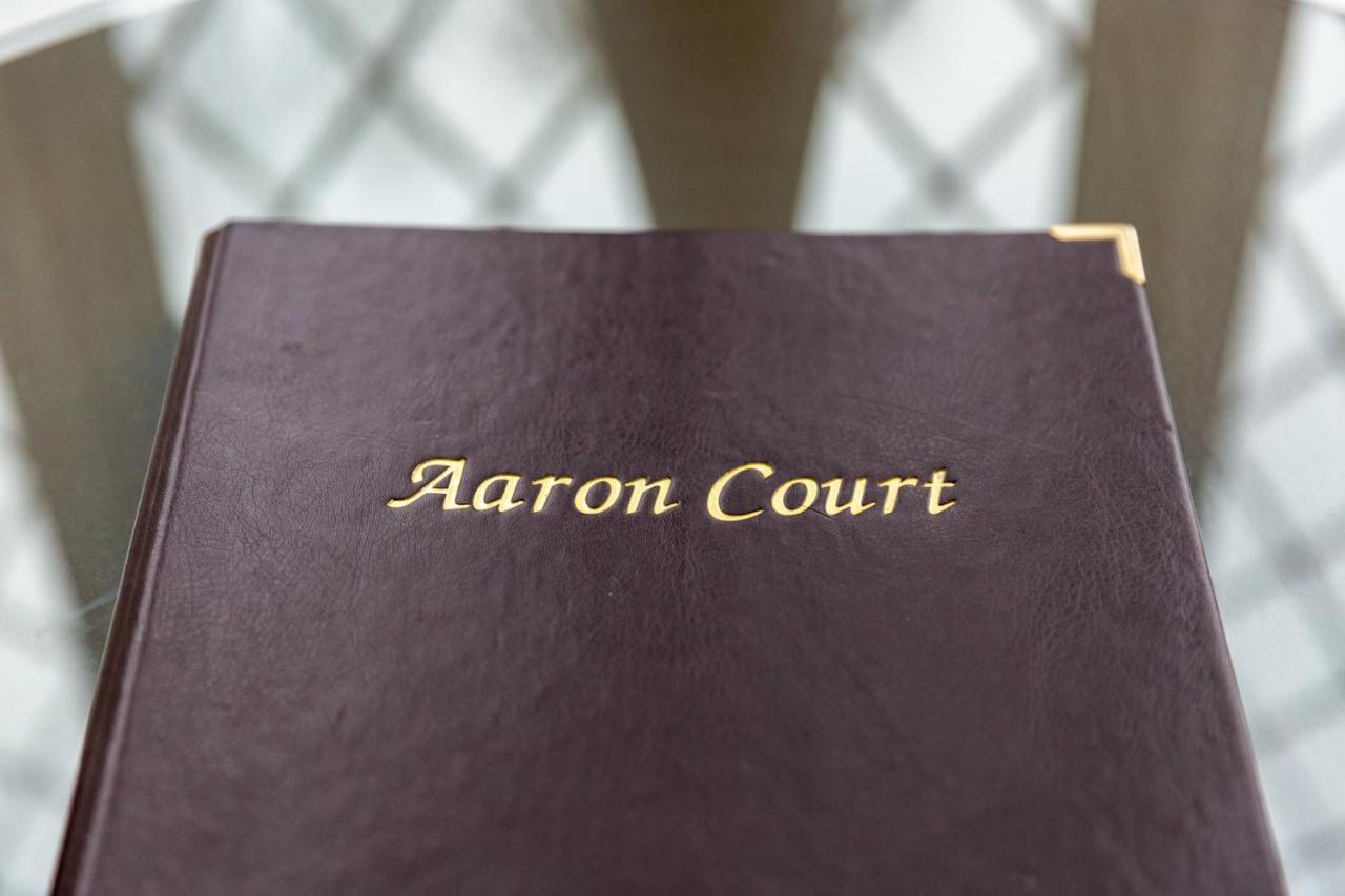 Aaron Court B&B Dublin Exteriör bild