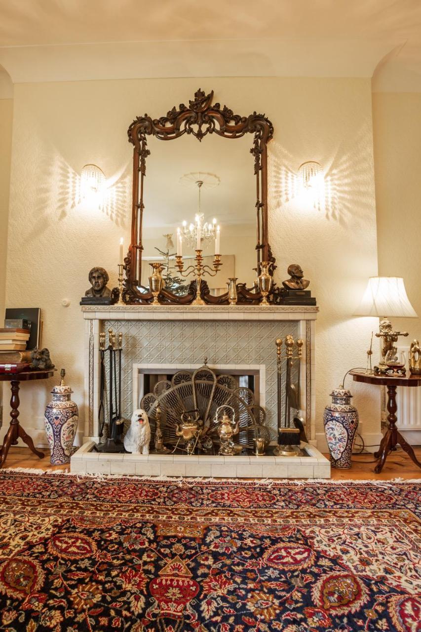 Aaron Court B&B Dublin Exteriör bild